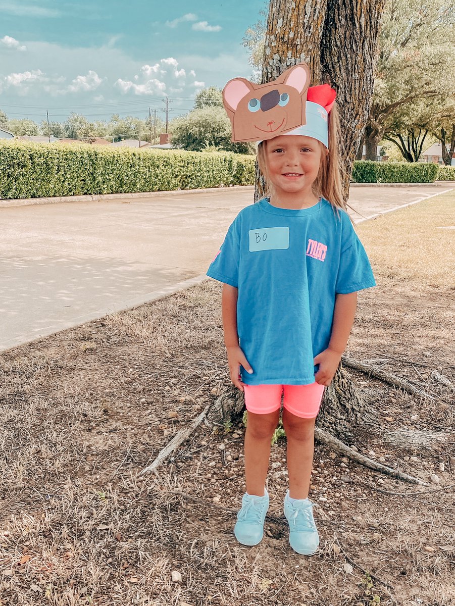 lacierivers29's tweet photo. Kinder camp for Bo Madison @KellerHarvelES @KellerISD https://t.co/mFEtKZWI0j