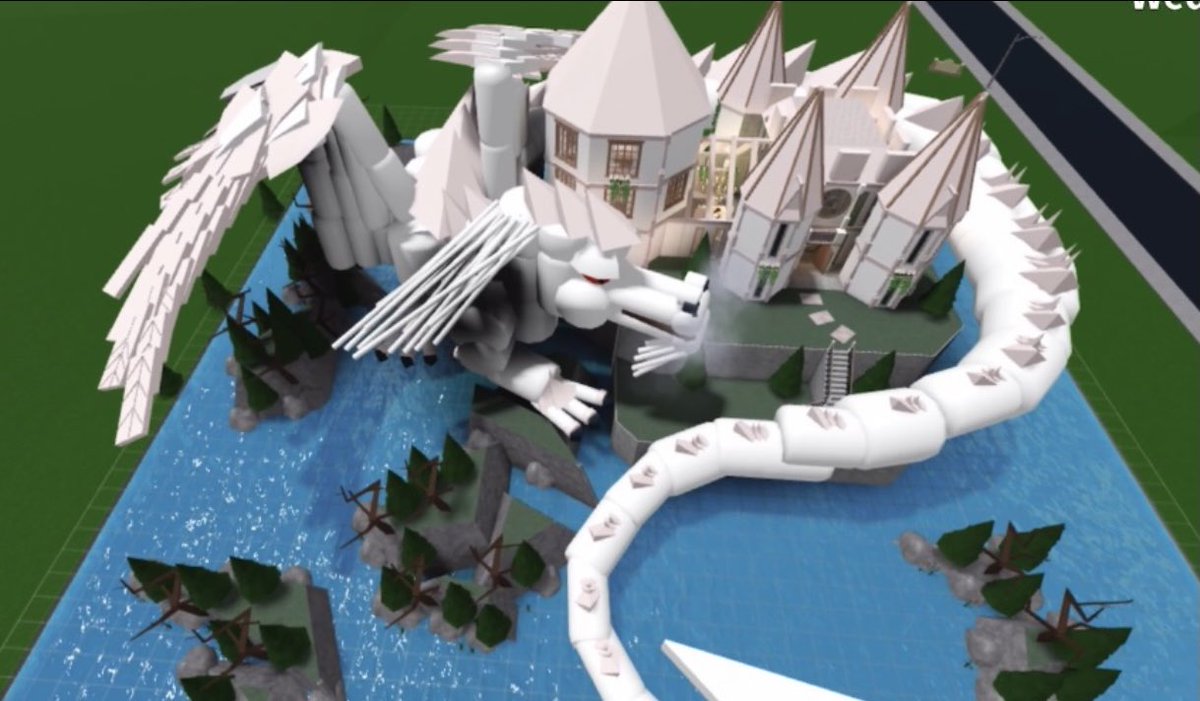 Bloxburg Extreme Builds tweet media