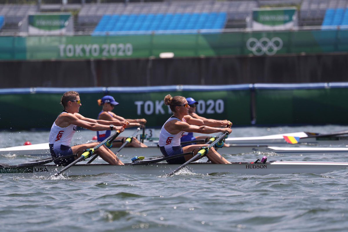 Michelle Sechser &amp; Molly Reckford are heading to the A final &amp; will race for medals!🇺🇸