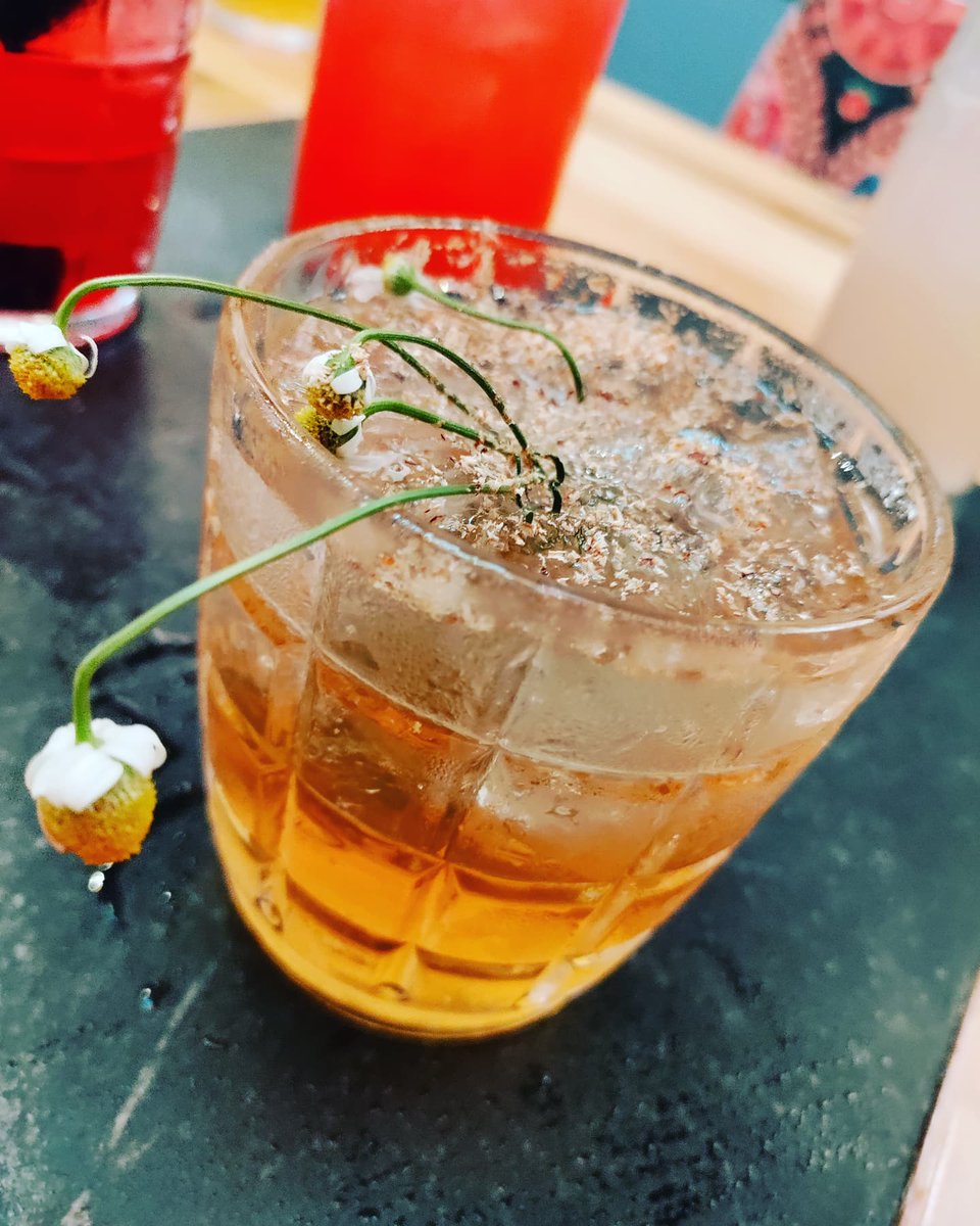 🍸🍹Great time tonight checking out the house specialties at Baltimore Spirits Company’s Cocktail Gallery (<a href="/baltspiritsco/">Baltimore Spirits Co</a> ). The tasting menu included more than ten signature cocktails blended with whiskey, gin and other fun stuff 😉. Cheers!🥂