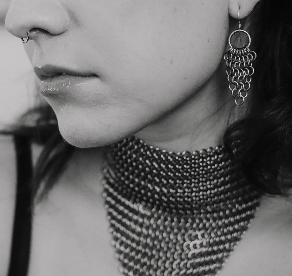 ameercats's tweet photo. ⛓I never post here but I make chain maille jewelry and it’s ~for sale~ at https://t.co/jhawcJJu6Z ⛓ https://t.co/xg7nD8LFzL