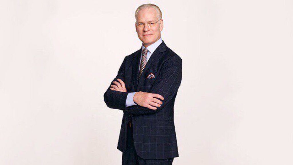 توییتر レインボーアイル Rainbow Aisle در توییتر 7 28は ティム ガン Tim Gunn さんのお誕生日 アメリカのファッションコンサルタント Tv プロジェクト ランウェイ で有名 スピンオフ番組の Style Up スタイルアップ ティム ガンのファッション