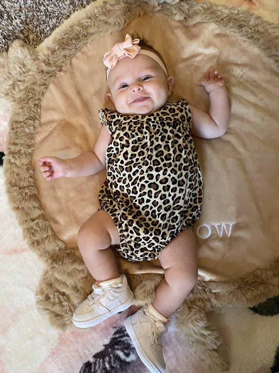 savsosaa's tweet photo. Harlow Faye 💗 https://t.co/5EJB33aju3