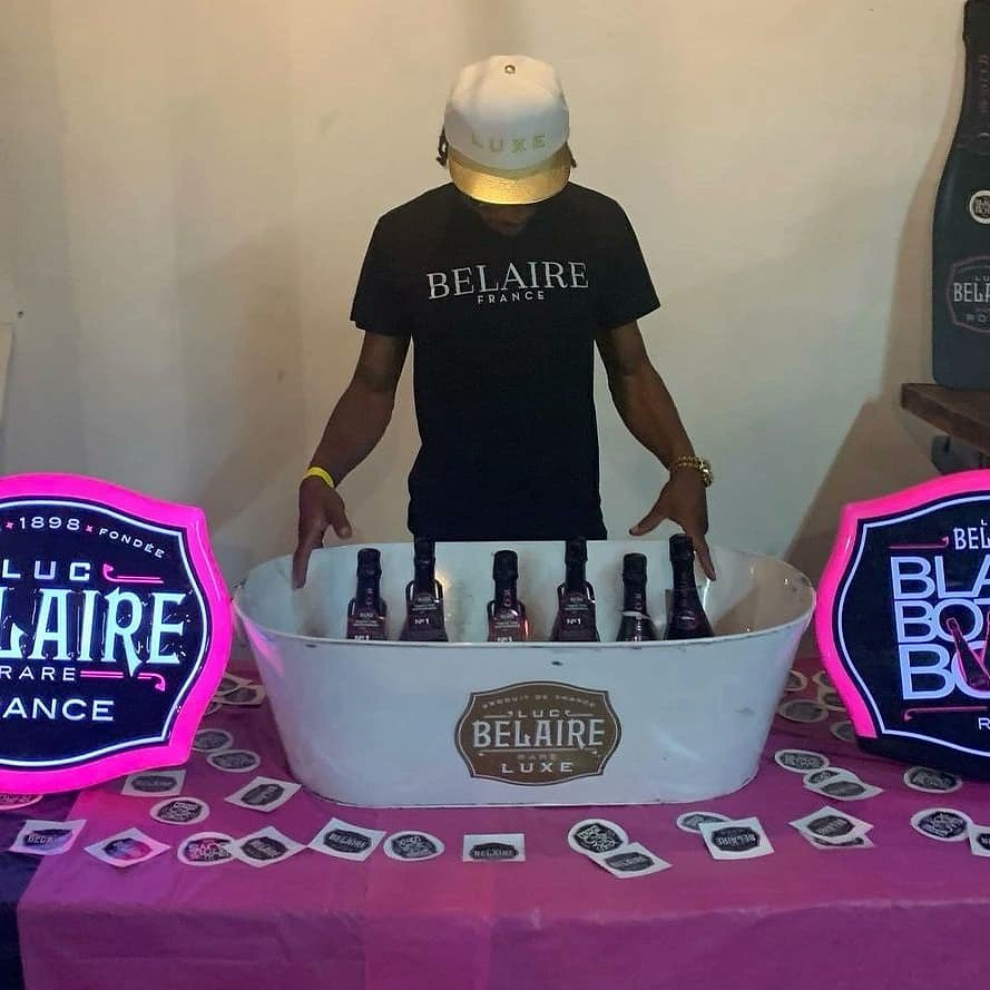 ase_moongang's tweet photo. Where Philadelphia Black Bottle Boys Started https://t.co/l6gz03jfmZ