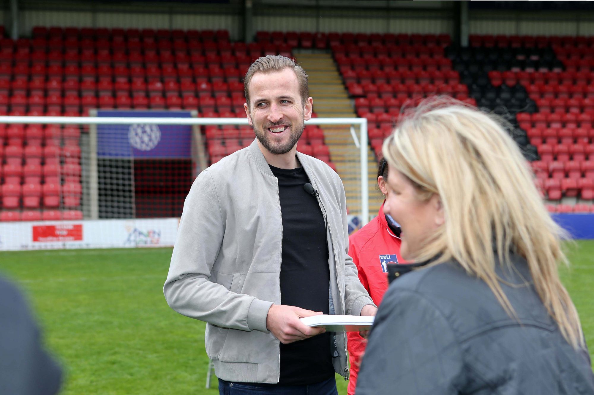  A very happy birthday to our front of shirt sponsor Harry Kane!

Have a great day, Harry!  