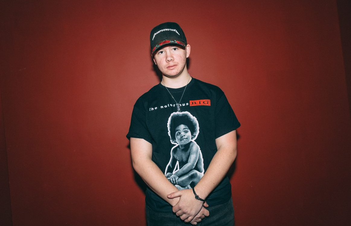 Underground Hip Hop artist Lejitt with his uniquely Bristolian flow is breaking through with his unapologetic and energetic bars.  

🎧 LISTEN: buff.ly/36Ssi8x

Lejitt takes the stage this Fri alongside headliner, @juicemenace More info: 👉 buff.ly/3Bcl6lp