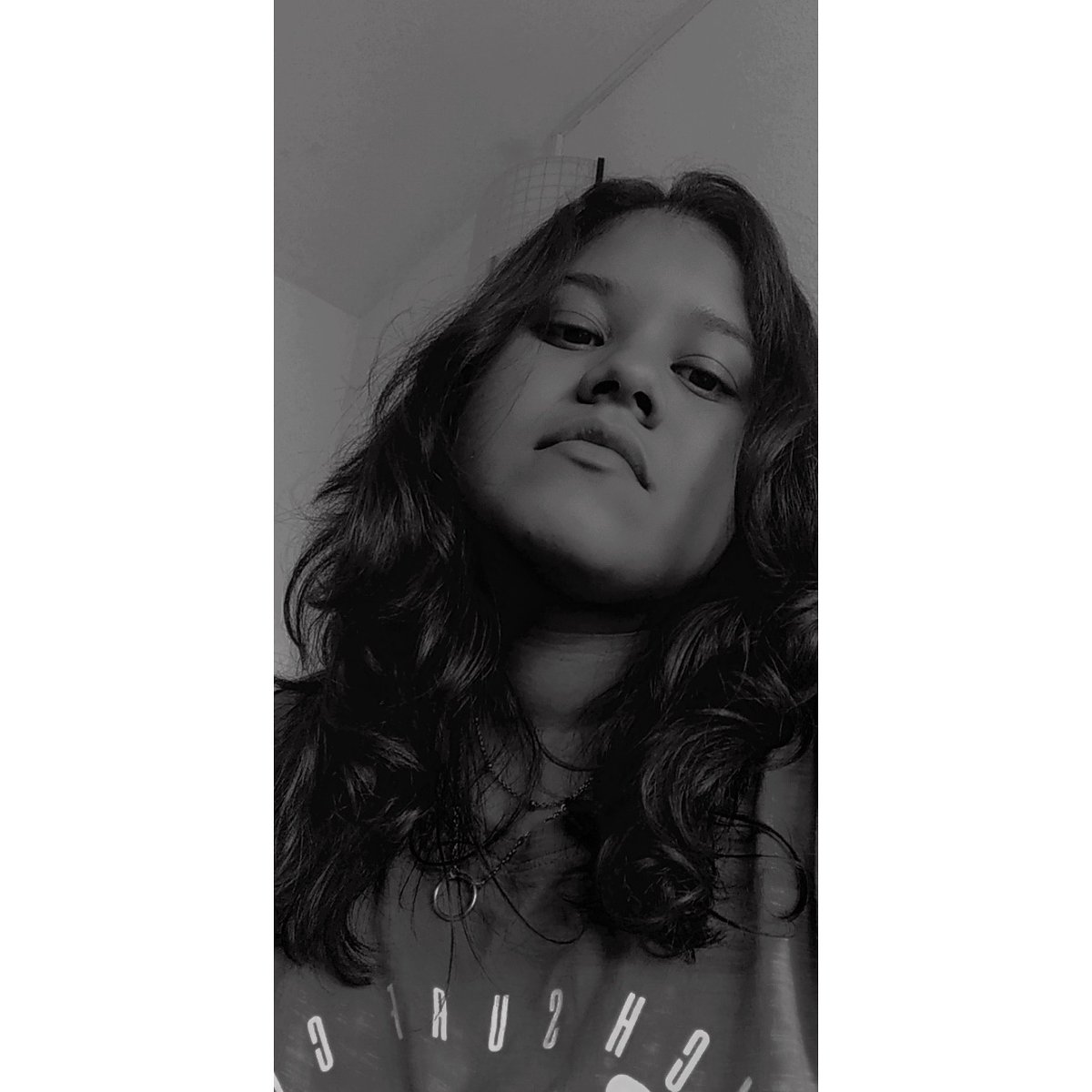 Aarimontoya's tweet photo. #NuevaFotoDePerfil https://t.co/r8WnXbSVph