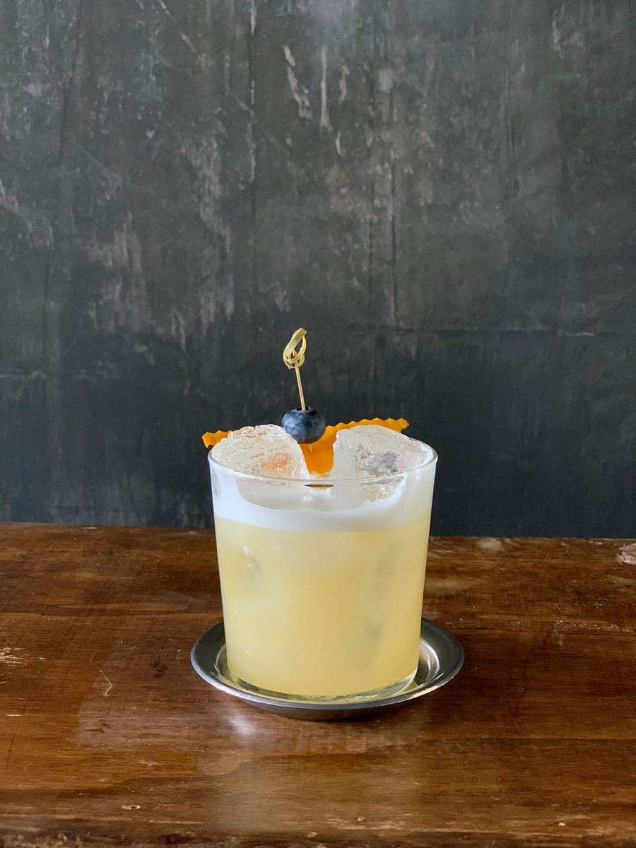 🍸Voglia di un aperitivo fresco e originale per accompagnare le calde serate estive? Provate VE.N.TO, il primo cocktail a base di #Grappa inserito nella lista ufficiale IBA, International Bartenders Association. Buon drink!