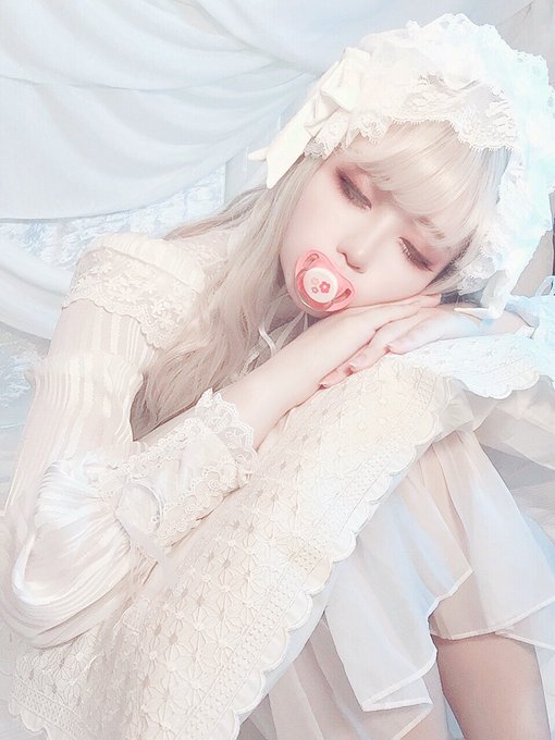 コスプレイヤーしろさきのTwitter画像84