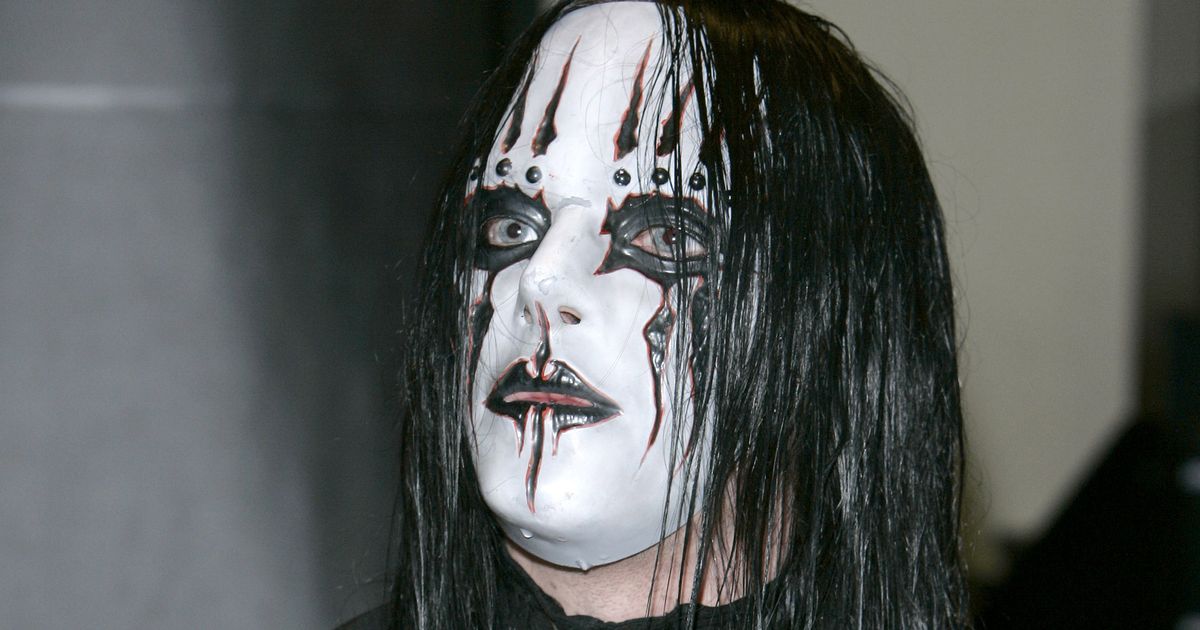 Joey Jordison's transverse myelitis diagnosis explained as Slipknot drummer dies aged 46