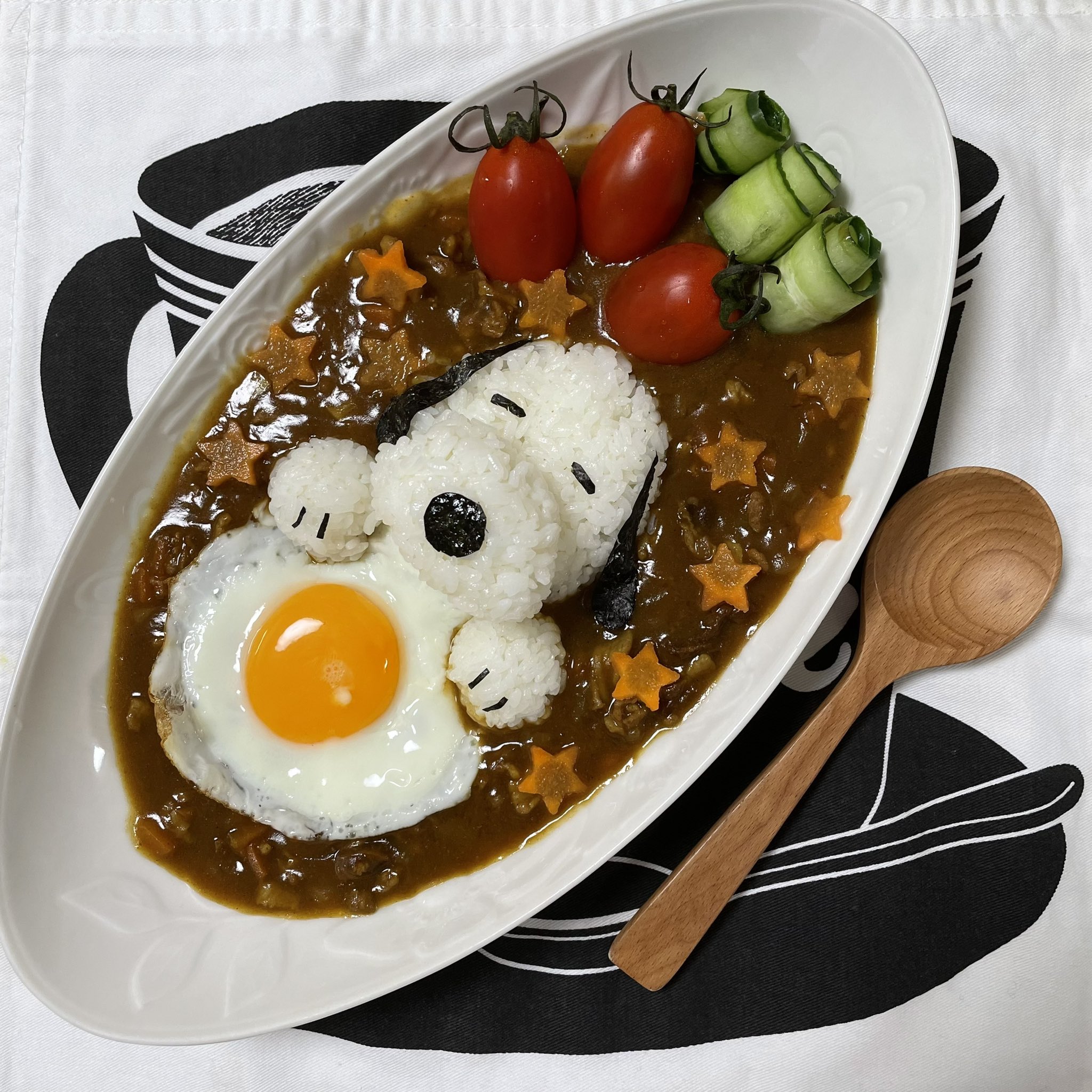 加藤愛梨 かとぁぃ つくった おいしかった スヌーピーカレーライス T Co Qmjw3x5qhd Twitter