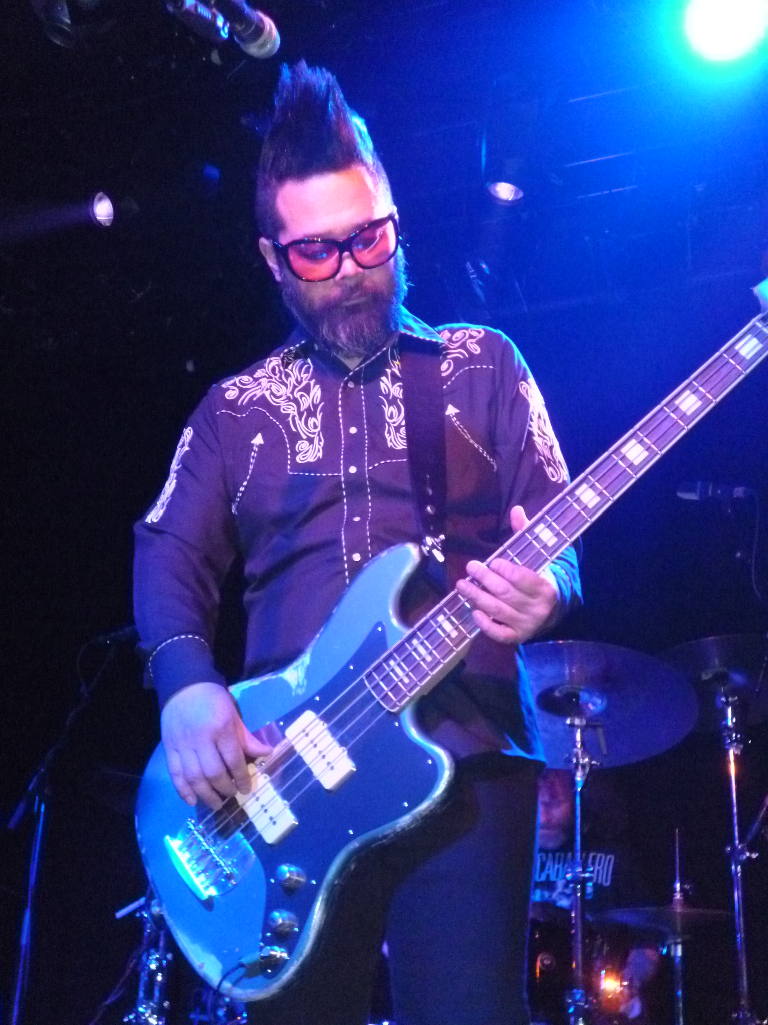 Very happy Birthday to Feeder\s bassplayer Taka Hirose today      