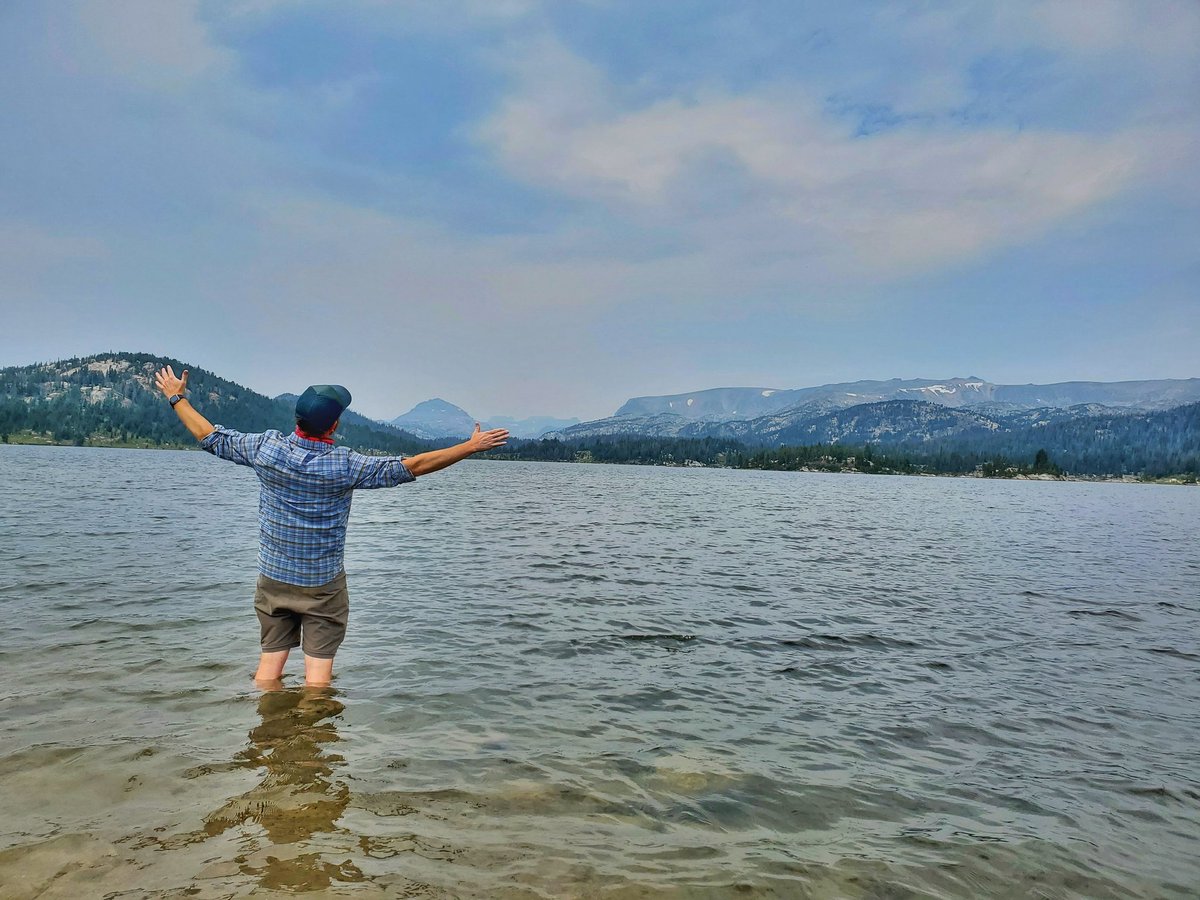 Day off at #NADEF2021. Some toured Yellowstone NP, some rock hounded, some hiked, and some sampled more. But @StocktonMaxwell captures the beauty of a relaxation day in the middle of the treeringnado 🌪that is NADEF!
