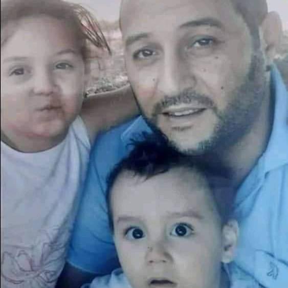 Tamazgha_'s tweet photo. ⭕️Vgayet / Amizour : 

Après plus d'un mois de disparition, #Allal #Debbou 38 ans vient d'être retrouvé décapité en morceaux dans des sacs en plastique dans les alentours d'Amizour. https://t.co/N6e6ubOYGB