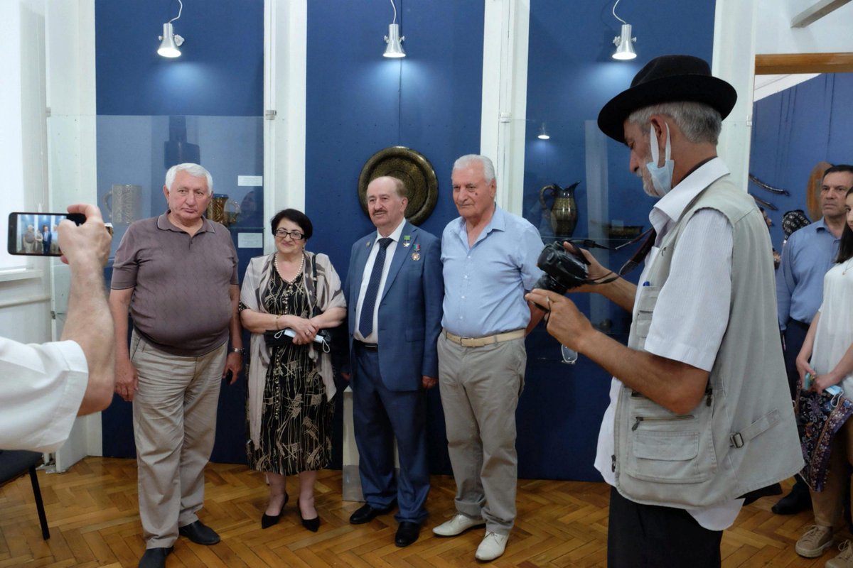 Выставка «Гамзат Газимагомедов. К 70-летнему юбилею народного художника РФ»