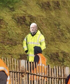 philipsimmonds's tweet photo. @Coldwar_Steve What’s Phil Mitchell doing? Supervising? 🤣 https://t.co/cwVXwoTQjR