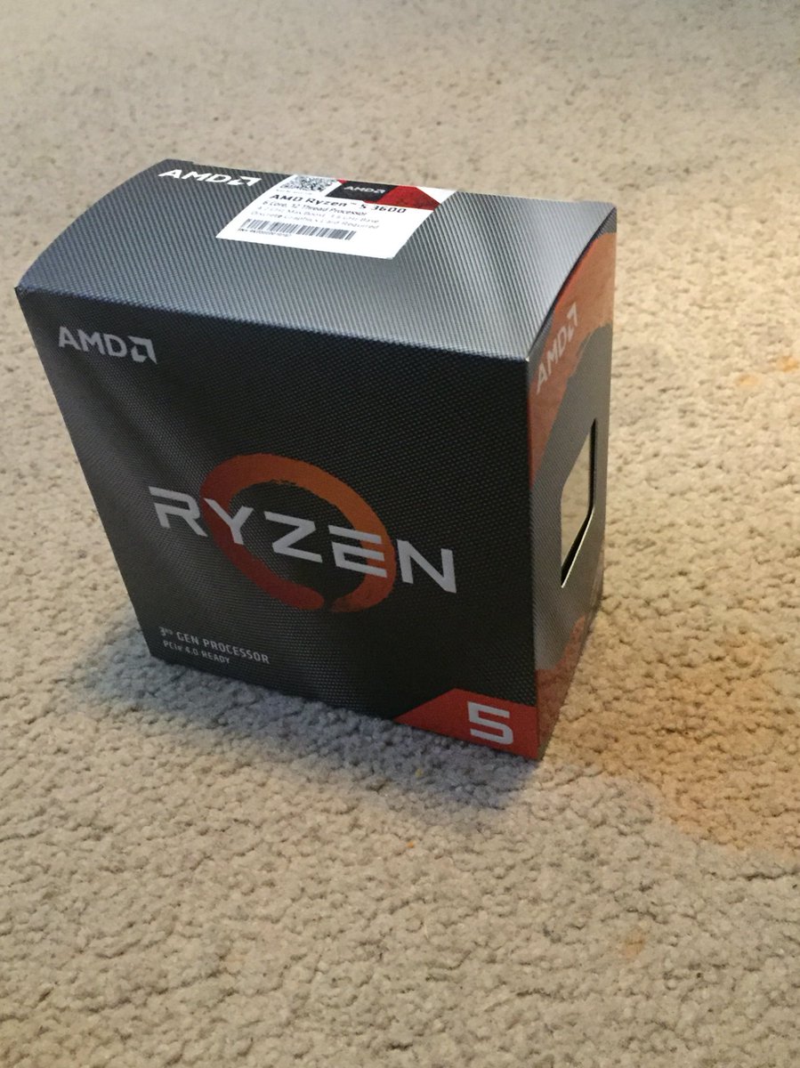 SelloutOnEarth's tweet photo. Guess what arrived https://t.co/FCtEh5GFdE
