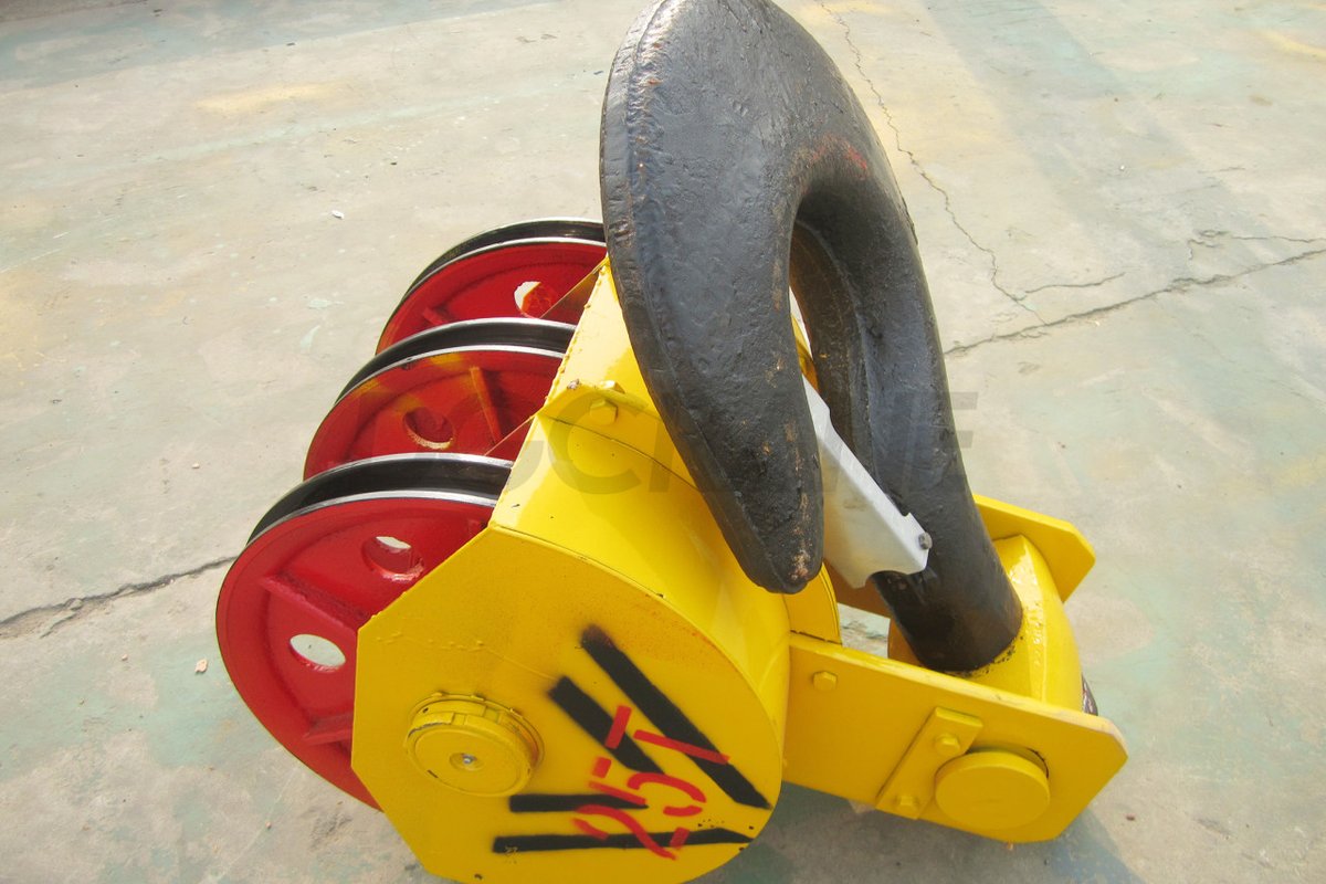 DGCRANES's tweet image. #25ton #LHType double girder #OverheadCrane &amp;amp; #SteelStructure exported to #Nigeria

#DGCRANE  #BridgeCrane  #EOTCrane  #HoistCrane  #ShopCrane  #IndustrialCrane  #WorkshopCrane  #RoofCrane  #IndoorCrane