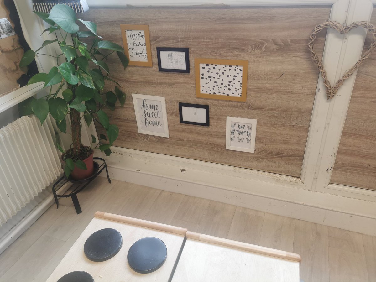 lesleylaing2's tweet photo. Our home corner is becoming more homely and the children are enjoying drawing pictures for our photo frames. @ClassLetham @LethamPrimary #lethamfamily https://t.co/6ibu3SMQEs
