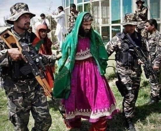 madhukishwar's tweet image. Captured terrorist, now they are disguising as women.... Kashmir valley, Monday s, 26/7 encounter!!

Will @AltNews kindly certify the above news as true or false?