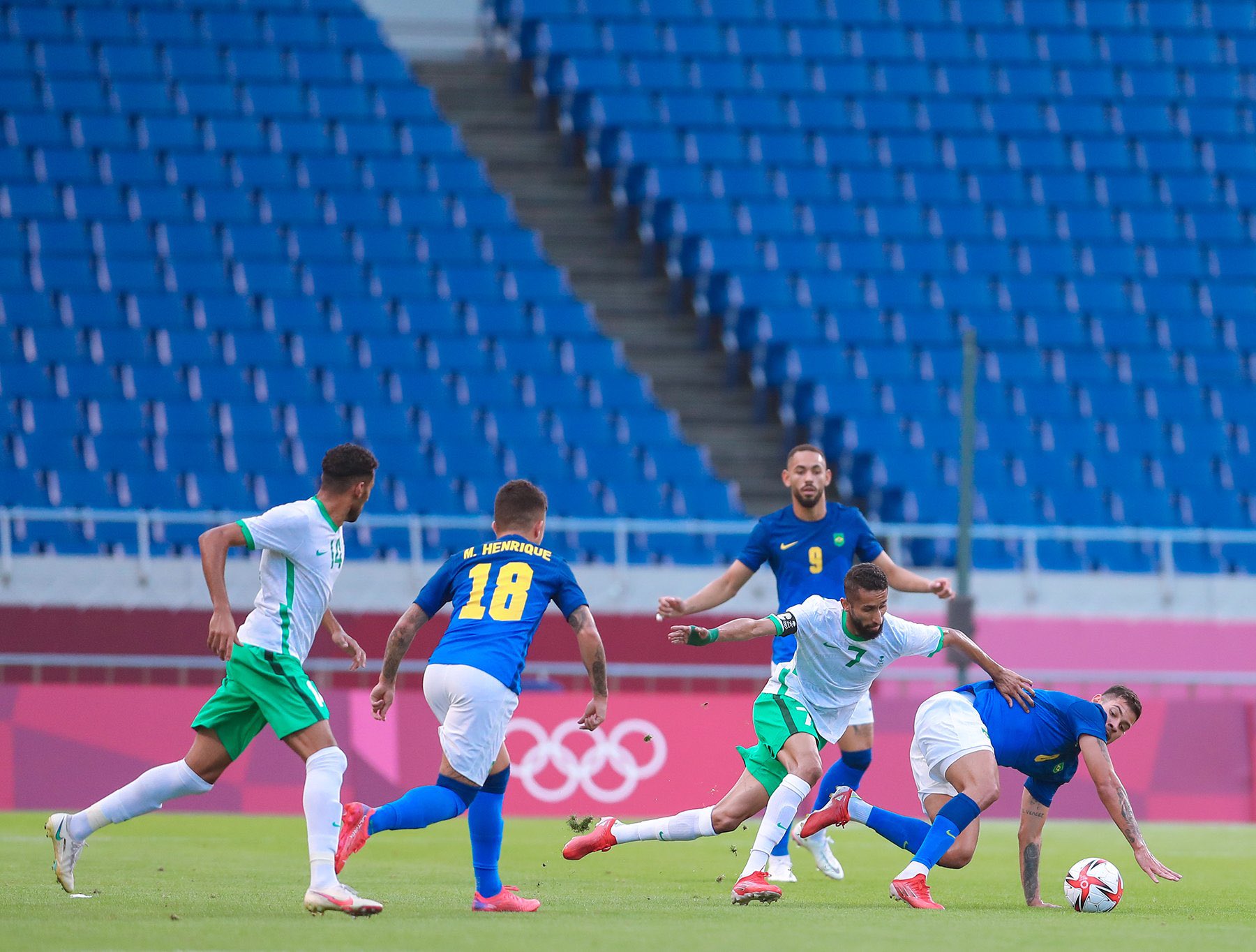 صحيفة عكاظ | المنتخب السعودي الأولمبي يخسر مباراته أمام منتخب البرازيل ب 3 أهداف لهدف.