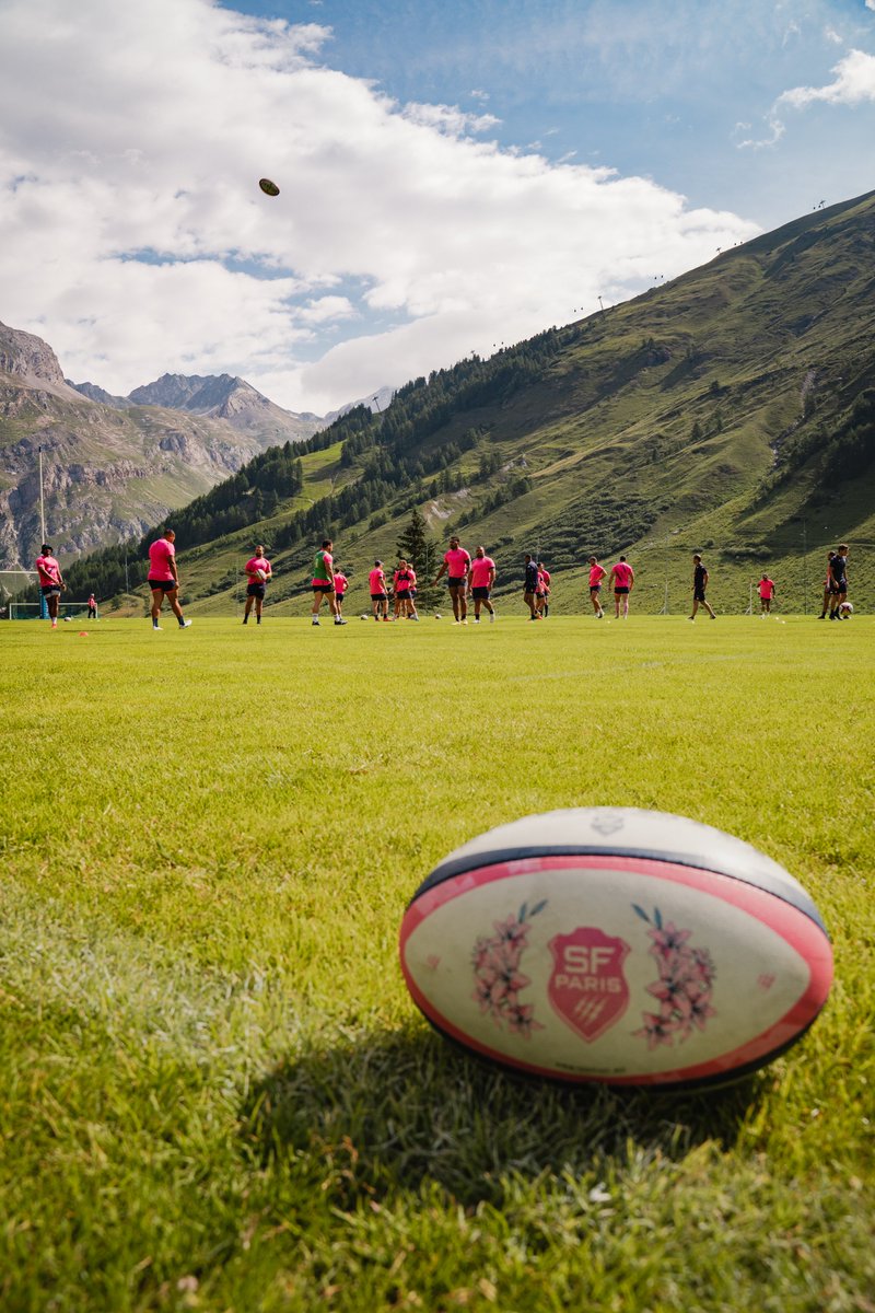 valdisere's tweet photo. 🏉 Le Stade français Paris rugby est de passage à Val d'Isère ! Les athlètes seront en entraînement toute la semaine, notamment dans la vallée du Manchet.
@SFParisRugby @LNRofficiel #valdisere #rugby https://t.co/XuCgPlnim8