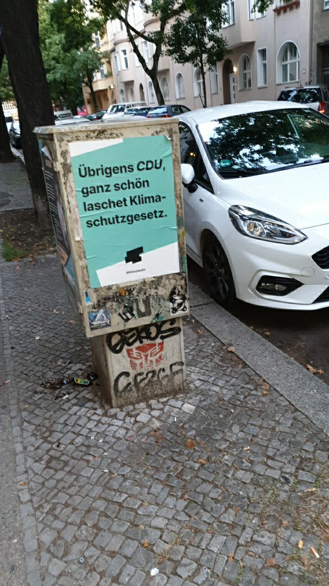 micha_bloss's tweet photo. Berlin 💚 https://t.co/NVCFt1KxTE