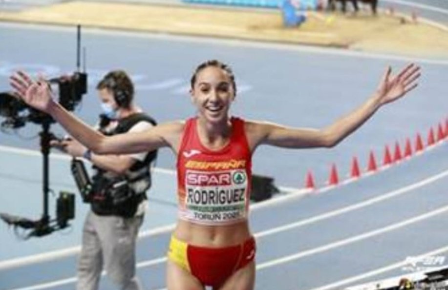 Jupol_Madrid's tweet photo. Queremos dar todo nuestro apoyo a la hija de nuestro compañero “Josito” del C.P.D. del Escorial, que se ha clasificado para la Olimpiada de TOKIO en la prueba de 5.000 m

Correrá el próximo viernes, día 30, a partir de las 12'00 h.

🍀 🥇💪 https://t.co/WYS6hzGkMY