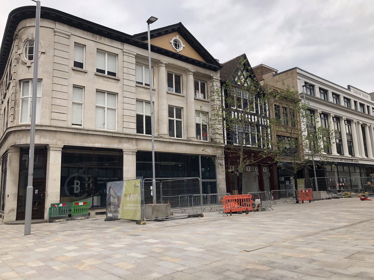 Amazed at how the new paving on Carrington Street sets of the grant-aided works #CarringtonStTH <a href="/HeritageFundM_E/">The National Lottery Heritage Fund Midlands & East</a>