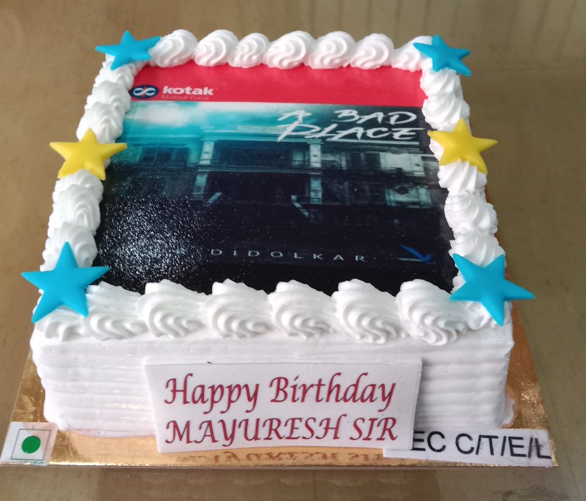 freentglty's tweet image. My friends Sumit and Amit from @KotakMF brought this cake with the cover of my new novel from @VPBooks #ABadPlace for my birthday today. @NileshShah68 sir you have simply the best people in the industry.  #Grateful #moved
