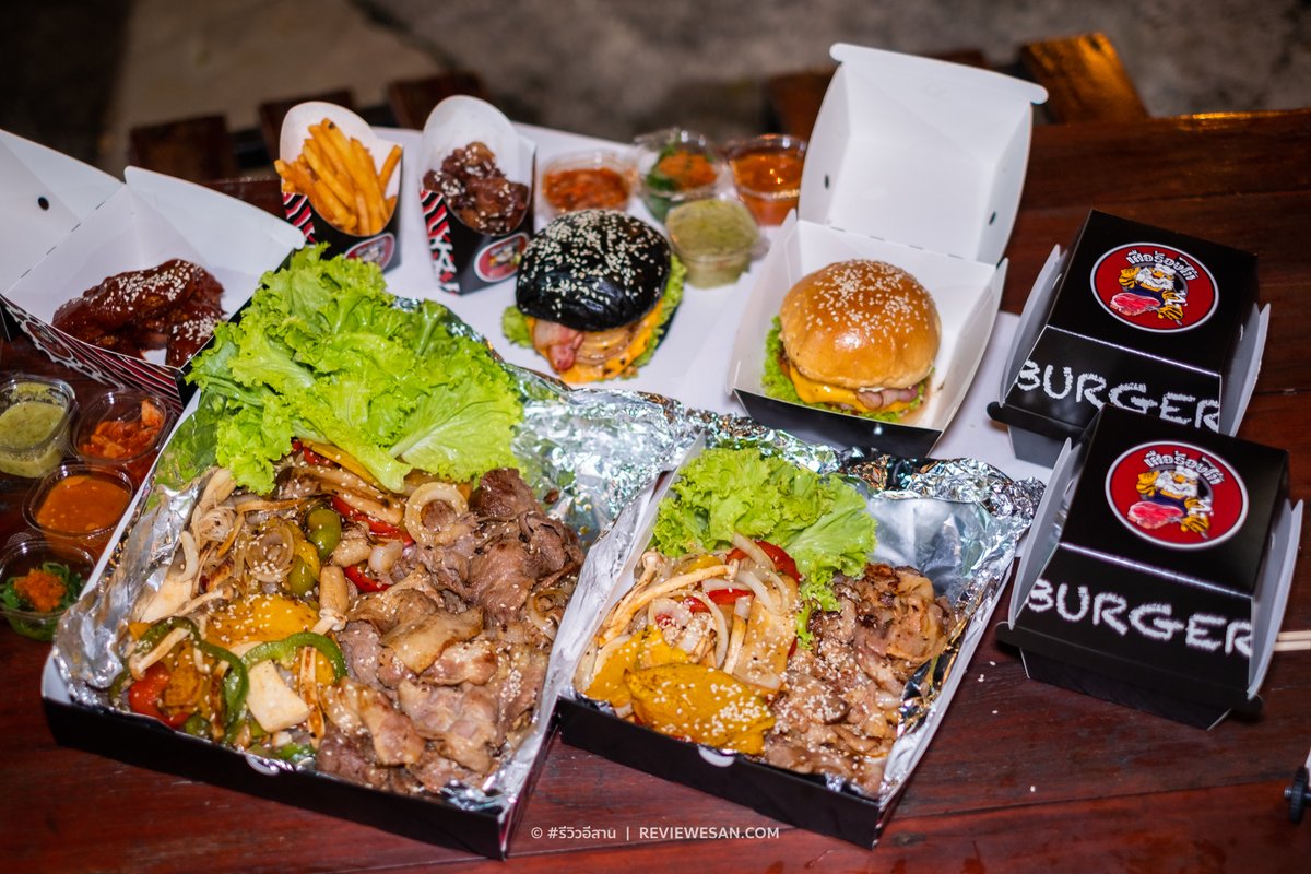ReviewKK's tweet photo. เบอร์เกอร์โคขุนเนื้อเเน่นเปิดใหม่ ก.ค.64 ตลาดต้นตาล #ขอนแก่น
เเนะนำเบอร์เกอร์เนื้อ 109 คือดีย์! ไม่ใช่ไก่กาเด้อร้านนี้

ร้านน้อยๆอยู่หลังลานจอดรถโซนหน้าตลาด แถวเวทีกลาง
ดูเพิ่ม https://t.co/WruTZZqoWO

#รีวิวอีสาน #รีวิวขอนแก่น
@aroii @reviewzaab #รีวิวเเซ่บ #อร่อยไปแดก
@Kin24hrs https://t.co/JTTZOJco8P