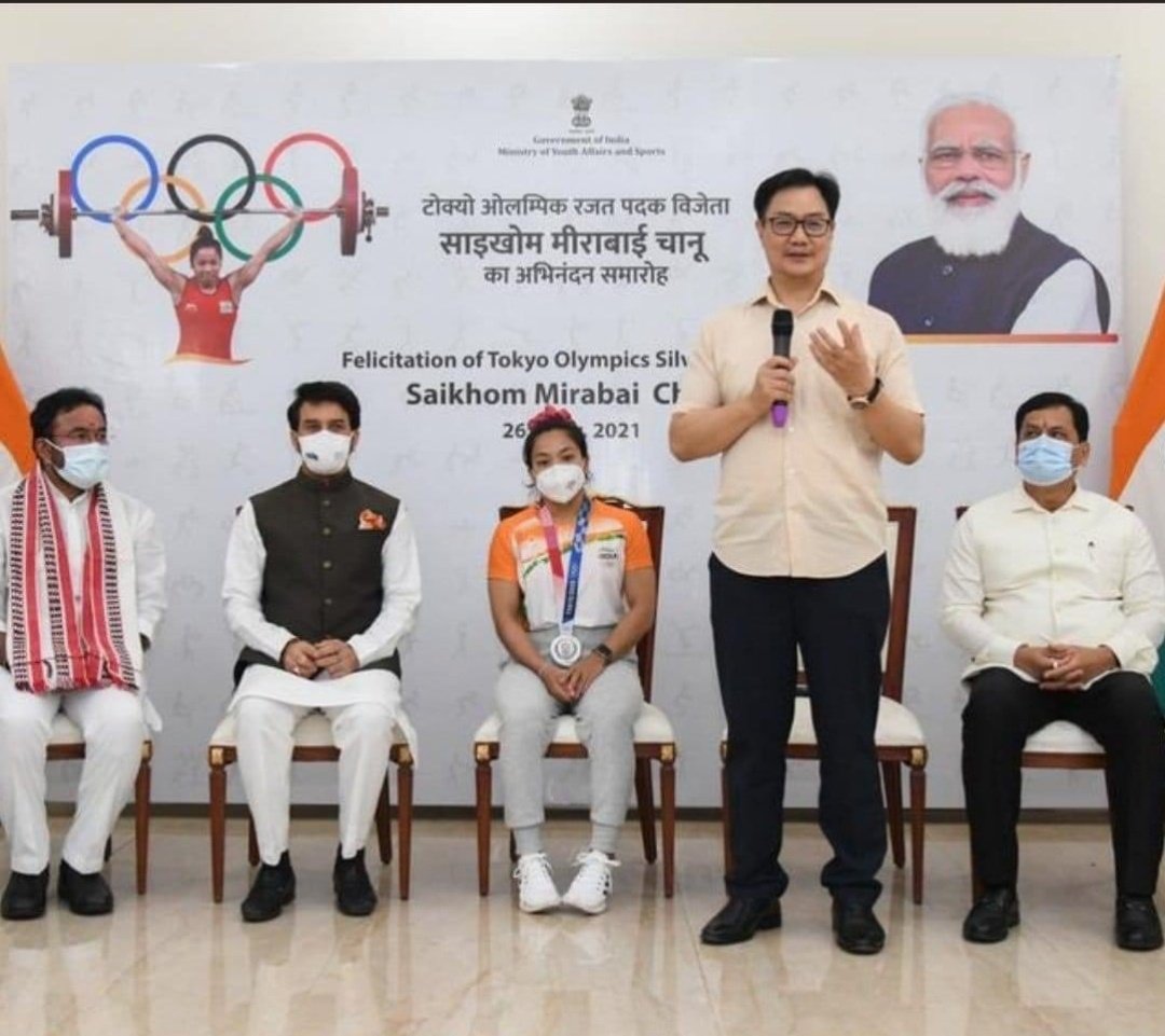 SandeepSC's tweet image. Part 2 - when politicians shamelessly bask in glory not their own. Shamefully using someone else's achievement to splash your own face all over the stage. Why does his face need to be on the poster at all? And why the largest face as well? #shameless #politician  #Olympics