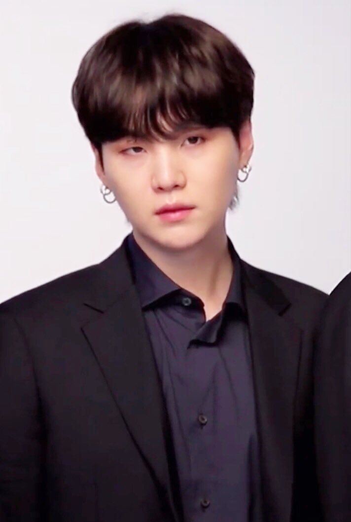 pm5_twt's tweet photo. 📷kloud 비하인드 #SUGA https://t.co/2JH55SjGqn