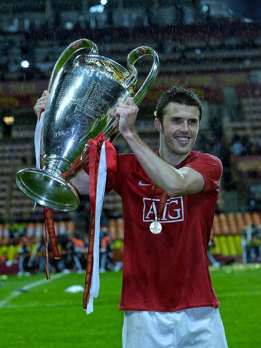 Happy 40th birthday, Michael Carrick! What a player  