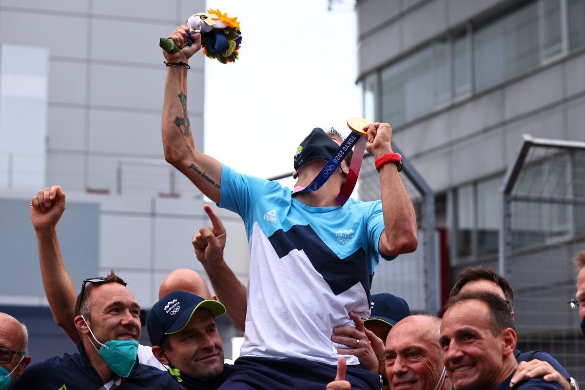 Every setback is a setup for a comeback 🙌

After coming agonisingly close to <a href="/LeTour/">Tour de France™</a> in 2020, <a href="/rogla/">Primož Roglič</a> produced a performance for the history books here at <a href="/Tokyo2020/">#Tokyo2020</a> 

#Tokyo2020 | #Olympics