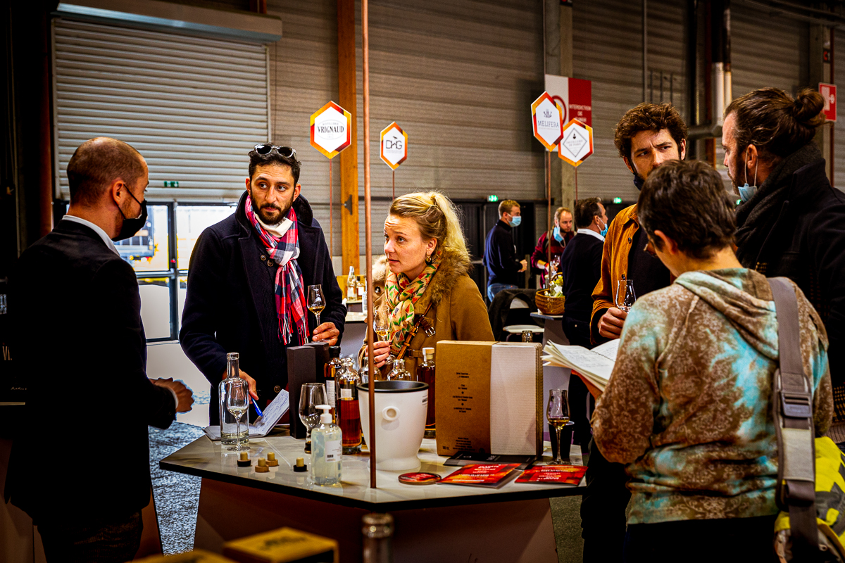 📣 Ouverture mi-août de la billetterie pro !
Encore un peu de patience ⏳
.
#francequintessence #francequintessence2021 #degustation #paris #spiritueuxfrancais