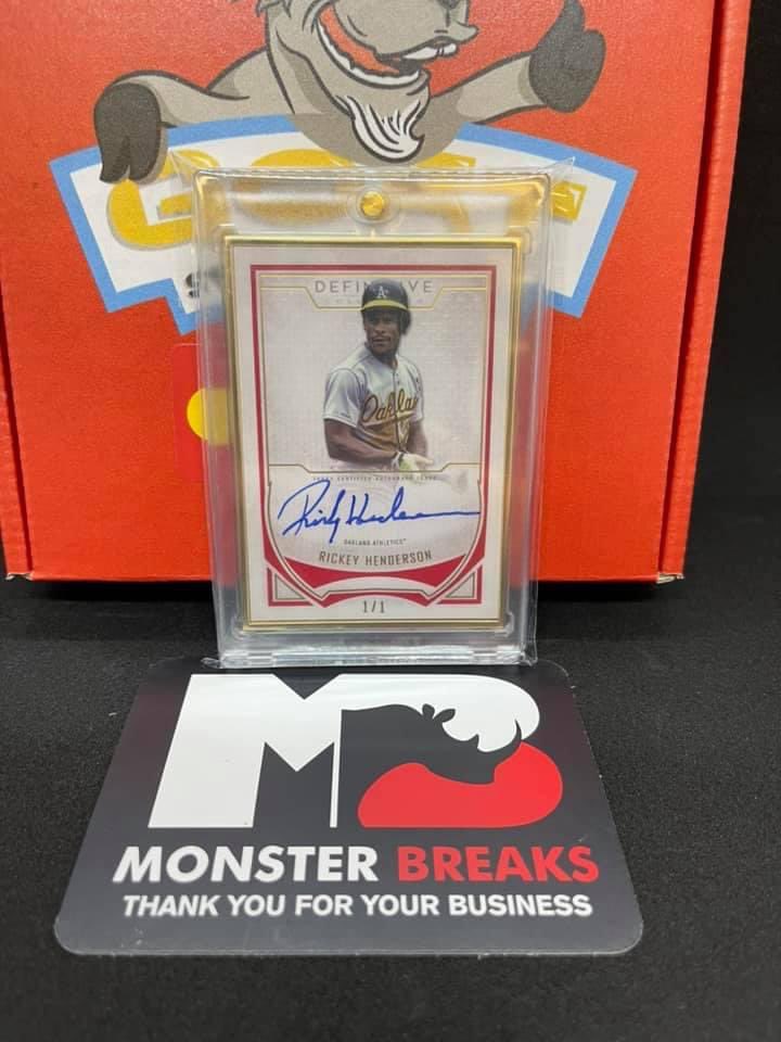 We’ve been filling our GOAT 🐐 repacks like crazy, but look at these hits and you’ll understand!

#thehobby #baseballcards #mlbcards #basketballcard #nbacard #Autograph #whodoyoucollect
