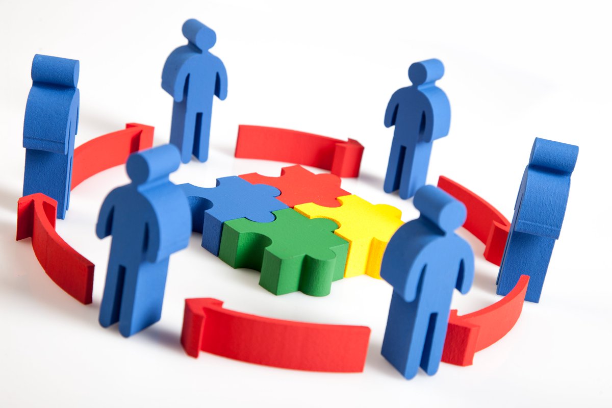 Hi #CWChamberHour how are we all?
Things are looking good from here! Great to be working with @eleVAte and excited to have had a real in-person meeting with @webropolUK on the many projects we are working together on. Great connections all made through the @CWChamber Thank you!