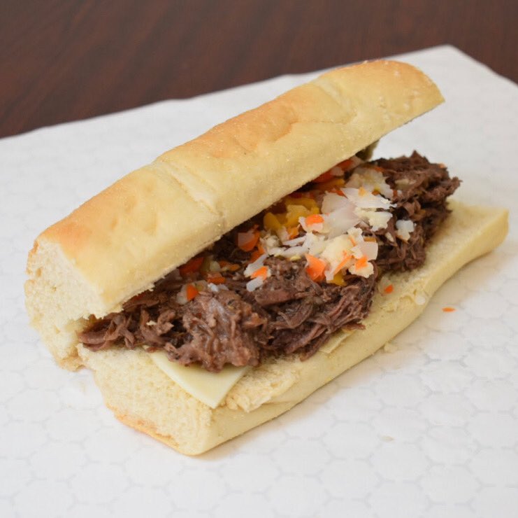 Here’s a picture of our Italian beef. That’s all, just enjoy it’s goodness. 😁 #tootiesfamous #pittsburgh #marketsquare