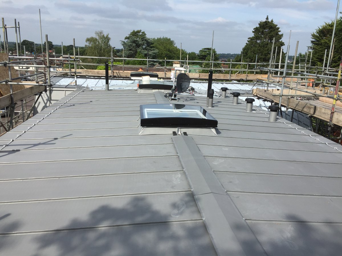 Rooftop yoga at #Vermas has had to come to an end now the roof is installed but it will continue on the lower levels! Check out that standing seam zinc roof. 😍

#ConstructionYoga