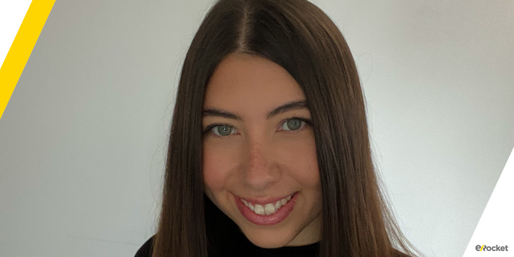 eRocket_GmbH's tweet photo. Am heutigen #mitarbeitermittwoch begrüßen wir Jill, unsere (noch) Praktikantin. Sie mag zwar noch im #praktikum sein, wird aber schon jetzt in viele wichtige Projekte miteinbezogen und startet direkt im August bei uns die #ausbildung als Mediengestalterin.
#eRocket #eRocketeer https://t.co/1jNtQmgAUG