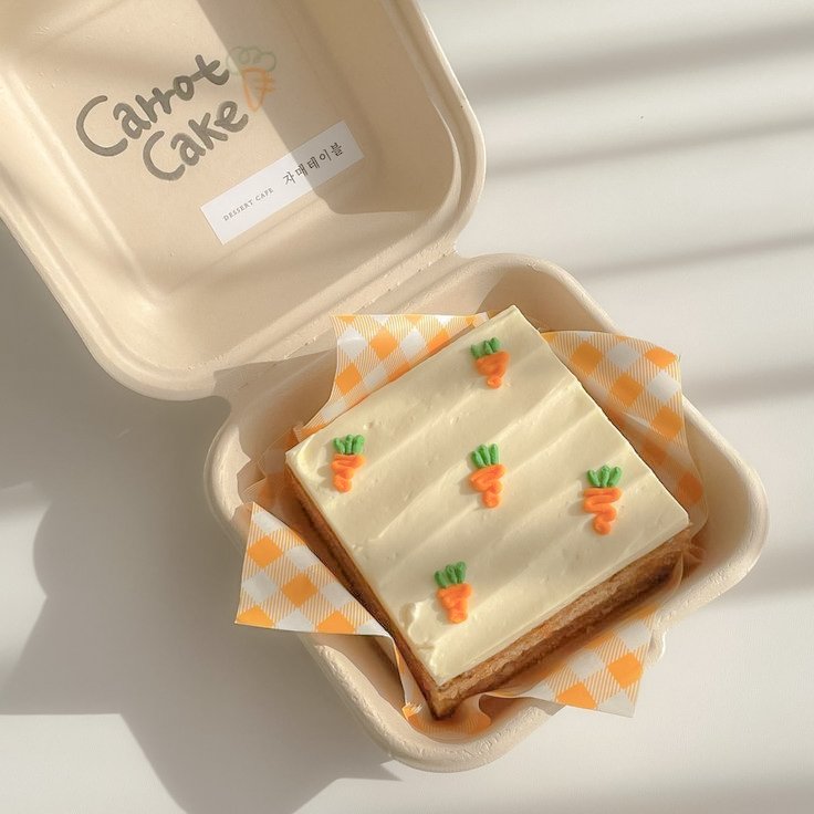 binhibini's tweet photo. monday blues
   ↳  woosan filo au

crayon (san) was planning to end his life on his 23rd birthday, when he heard his doorbell rang only to find a bento cake in front of his apartment. Every Monday, since that day, a box of bento cake awaits him on his doorstep. https://t.co/vOrgoy75za