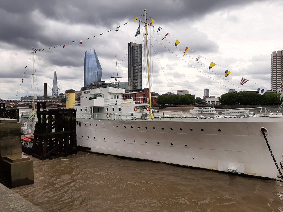 Great to see <a href="/HQSShip/">HQS Wellington Ship </a> dressed overall ready for <a href="/HCMM_UK/">The Honourable Company of Master Mariners</a> Installation Court followed by our delayed Installation Dinner. Good luck to our new Master <a href="/LesChapman76/">Les Chapman</a> .