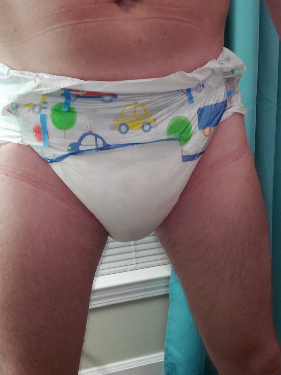 FeroCub's tweet photo. Somebody wet da bed and hims diapey. I sweaw it was da monstew undew me beddies https://t.co/T3rKSCwJLv