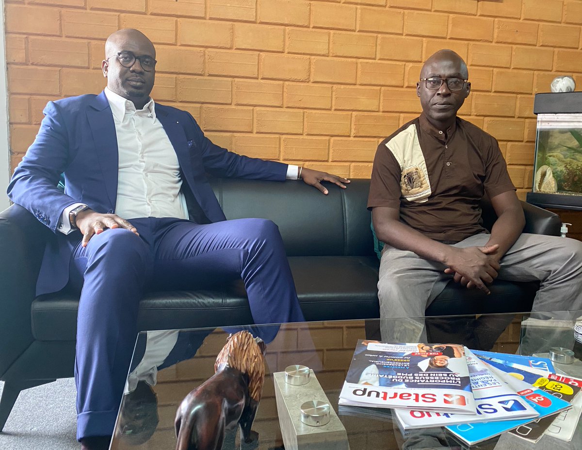 DKMorokro's tweet photo. Nous sommes heureux d’avoir reçu dans nos locaux Mr BLE GBA Jean-Marie, président de l'ONG Piste (pieds sur terre) à qui nous apportons notre soutien dans ses actions pour la sensibilisation et la lutte contre les accidents de la route.
Nous encourageons de telles initiatives. https://t.co/hqUbb2MlLG