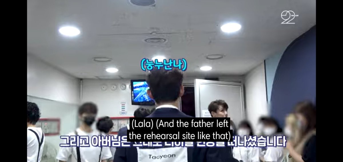 Gladyzkhun's tweet photo. The Father and his 3 sons https://t.co/IlW0rkfMiZ