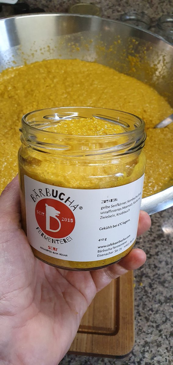 TeddieZag's tweet photo. Fermented Mustard with Kombucha Vinegar - @cafebaerbucha 
#fermentedinberlin #fermentedmustard #kombuchavinegar #cafebärbucha #kombuchacafeberlin #fermenterei #fermentery #bärbuchafermenterei https://t.co/I8UDq65ezU