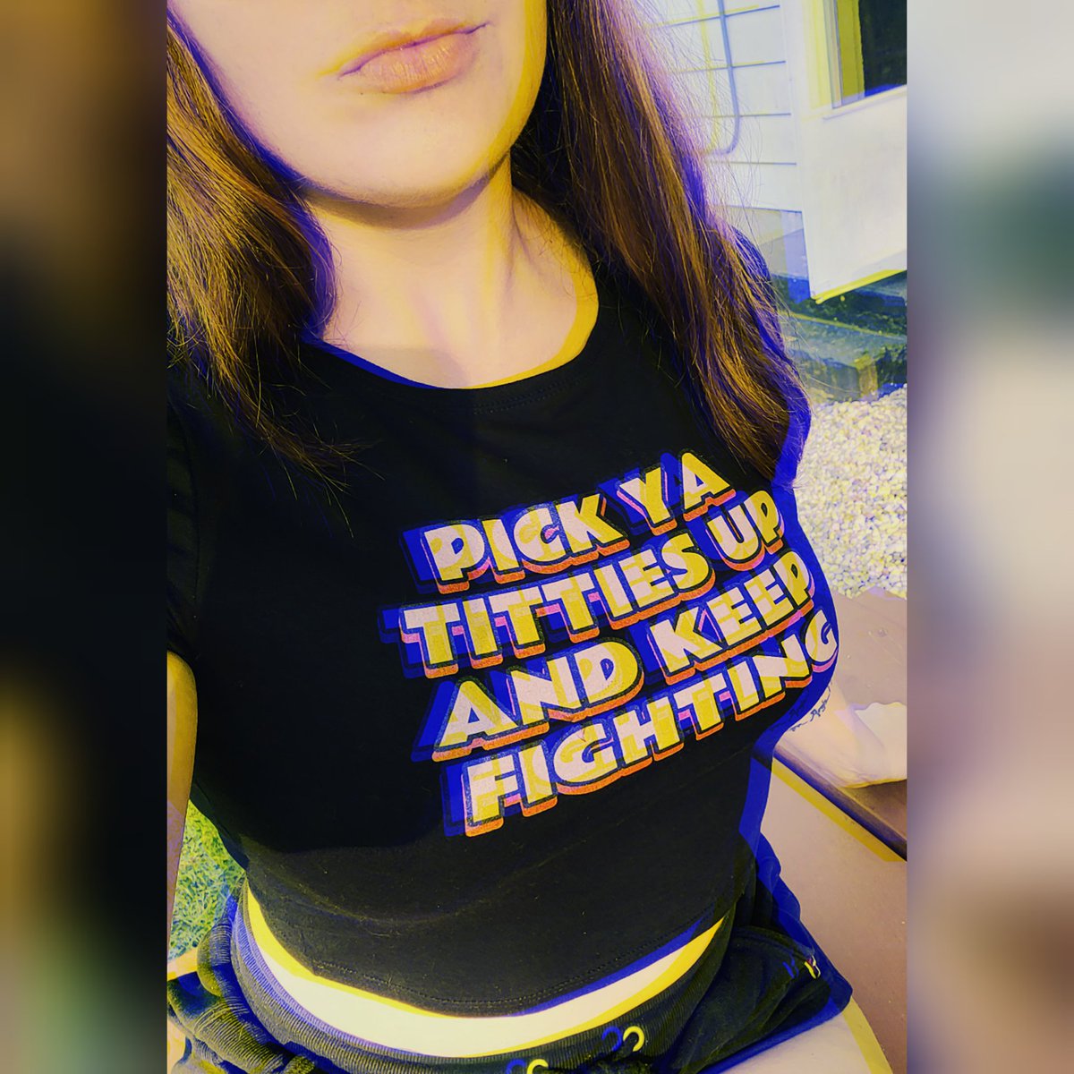 EverydayMari's tweet photo. If any of you beautiful stoners need to hear this today,
"Pick Ya Titties Up and Keep Fighting" 
#thehornystoner #pickyatittiesupandkeepfighting #tatsandtitties #womeninbusinesss #womenincannabis #womeninweed #buyweedfromwomen #femalegrower #growernottashower #tinytittycommittee https://t.co/KAUQ89tKIM