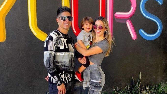 Chyno Miranda y su esposa niegan rumores de separación