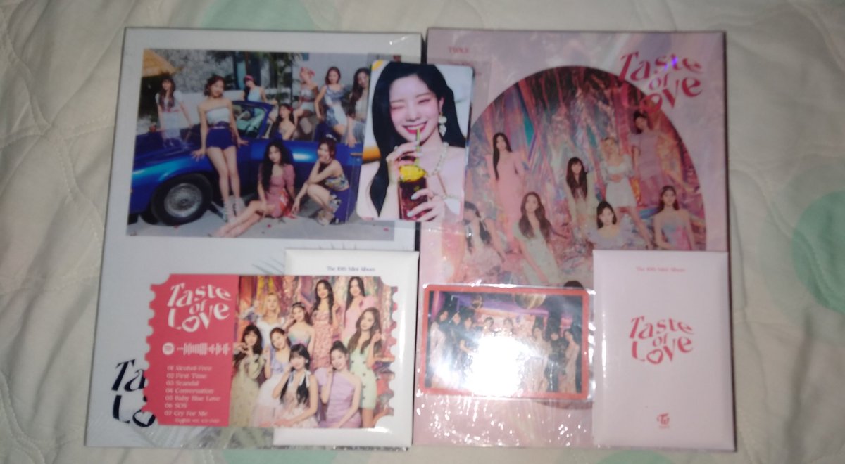 chaer_p4rk's tweet photo. {💌}

already got my tol album and guess who my pulls are.. yes po uwing uwi si nayeon di man napull si mina kulot at least maganda pulls ko haha tysm kay @cherrysunsetph 

#cs_proofs https://t.co/hYT1w29TBG